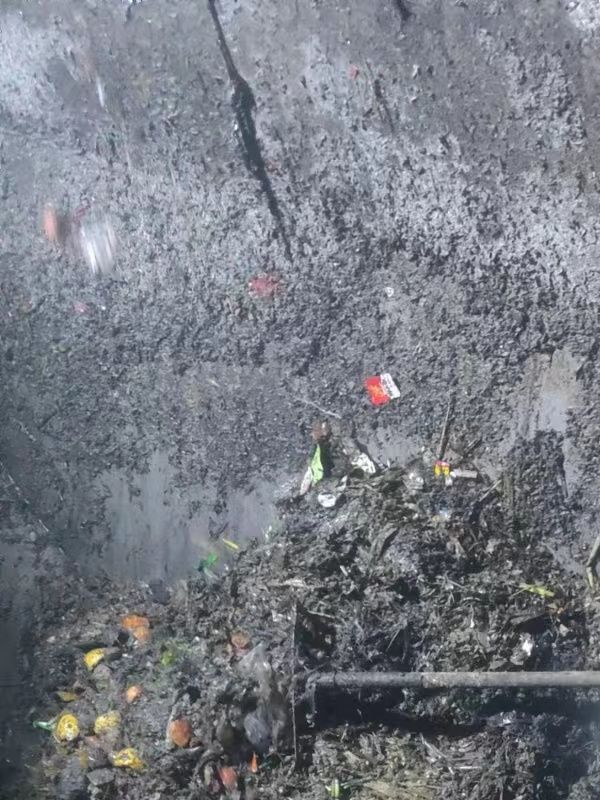 黄埔污水池清理